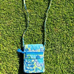 Vera Bradley mini hipster